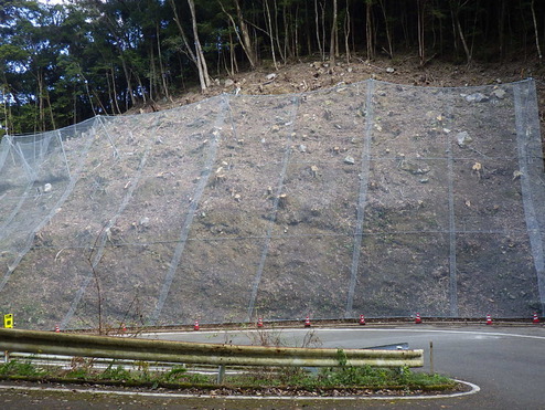 牛深天草線道路土砂災害対策補助（防災）法面工事　他合併